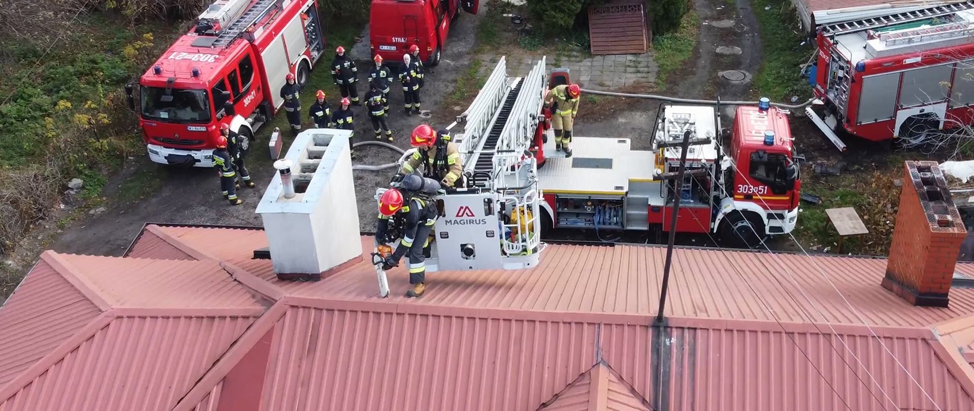 Ćwiczenia doskonalące z gaszenia pożarów Wewnętrznych
