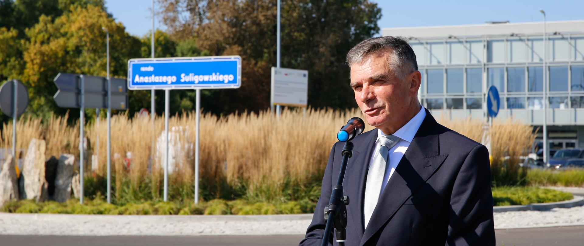 Nadanie lubelskiemu rondu imienia Anastazego Lubomiła Suligowskiego