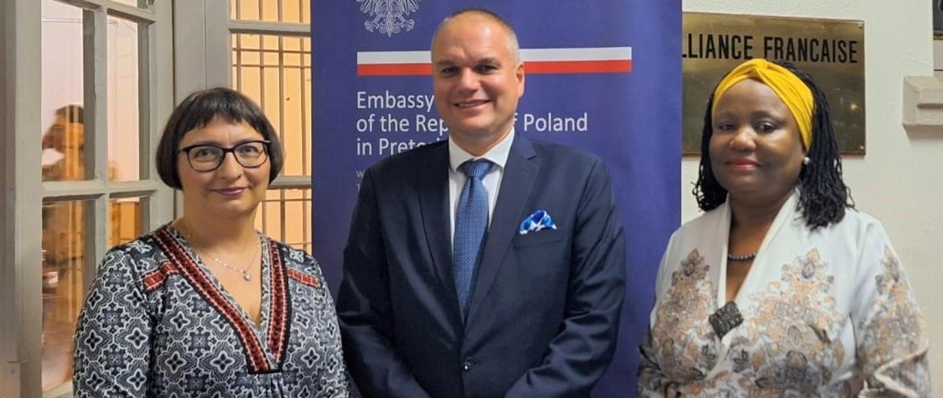 Premiera filmu „Against the Sands of Time” w Pretorii