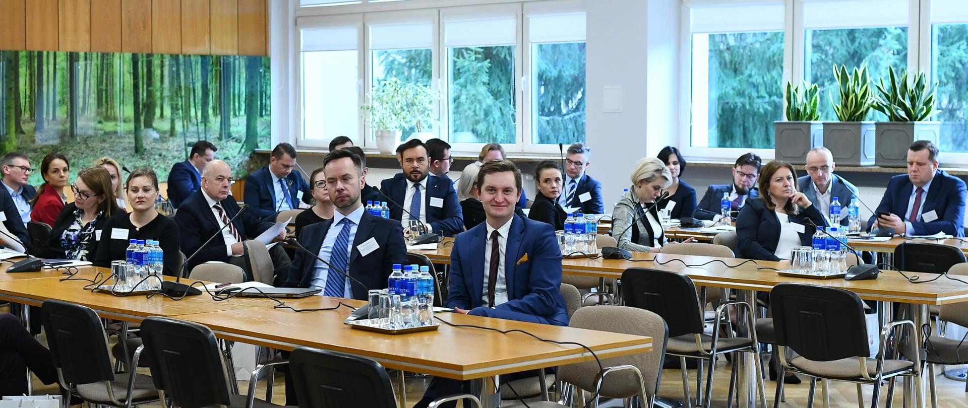 Konferencja Ministra Sprawiedliwości z udziałem dziekanów wydziałów prawa