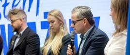 Zdjęcie z konferencji inaugurującej kampanię „Mam odwagę prosić o pomoc”