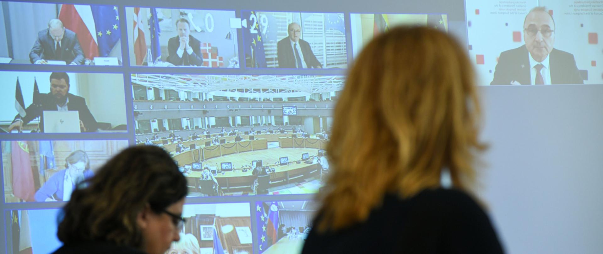 16.04.2020., Zagreb - U Nacionalnoj i sveucilisnoj knjiznici ministar vanjskih i europskih poslova Gordan Grlic Radman odrzao je videokonferenciju s ministrima vanjskih poslova drzava clanica Europske unije. Photo: Josip Regovic/PIXSELL/EU2020HR