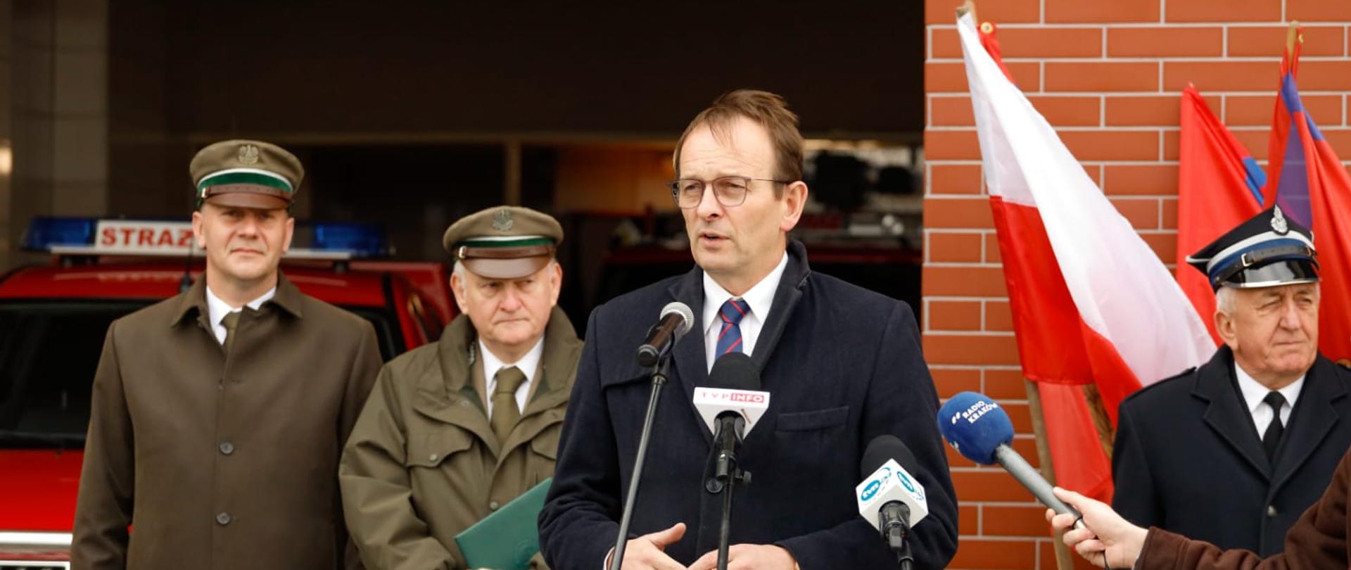 Wiceminister klimatu i środowiska Edward Siarka