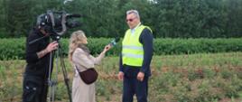 Zastępca Lubelskiego Wojewódzkiego Inspektora Ochrony Roślin i Nasiennictwa w Lublinie Pan Jerzy Maj udzielający wywiadu przed kamerą TWP3 Lublin