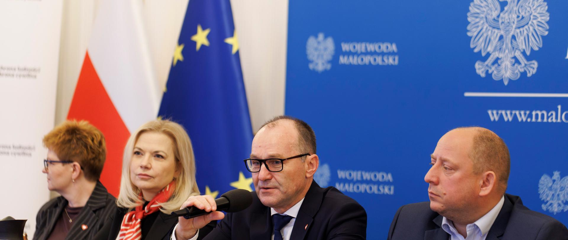 O ochronie ludności i obronie cywilnej podczas posiedzenia Parlamentarnego Zespołu ds. Małopolski.