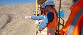 Visita del viceministro Krzysztof Galos en Sierra Gorda SCM