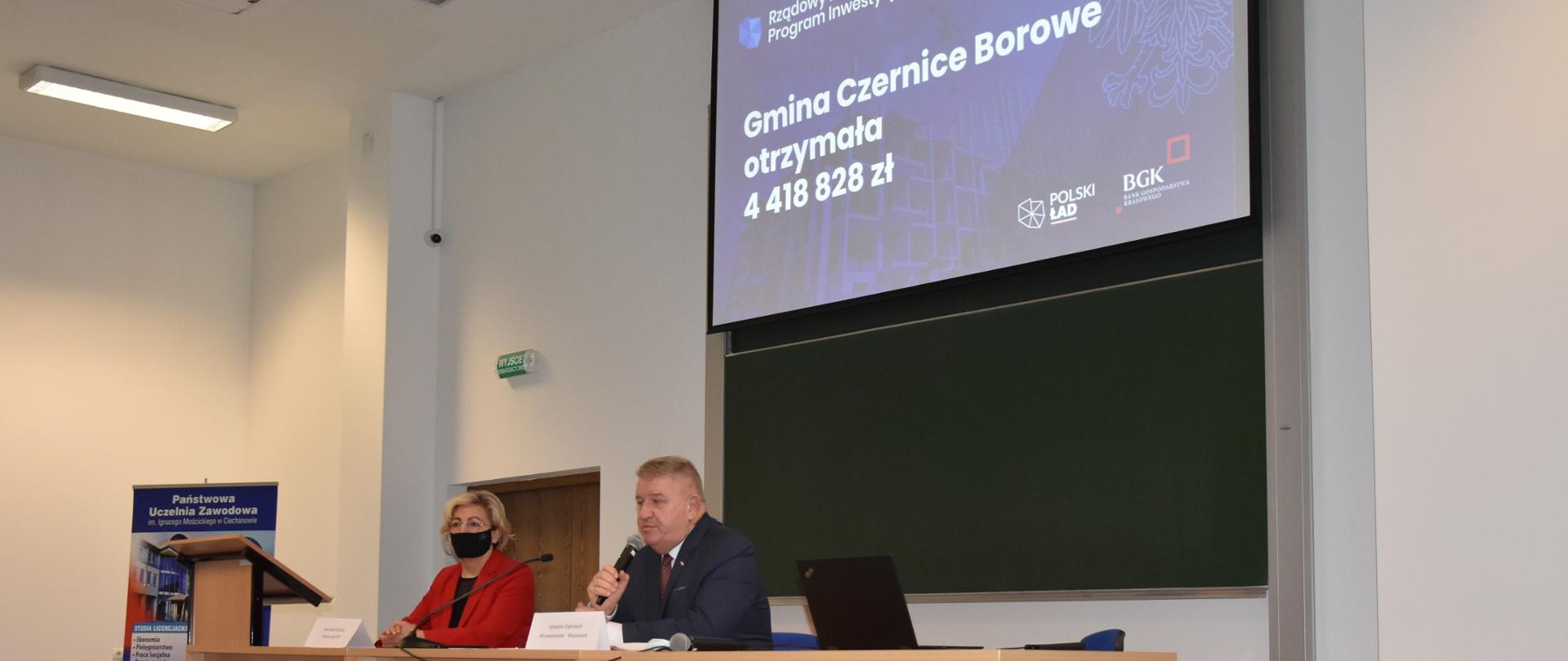 Na zdjęciu widać kobietę i mężczyznę