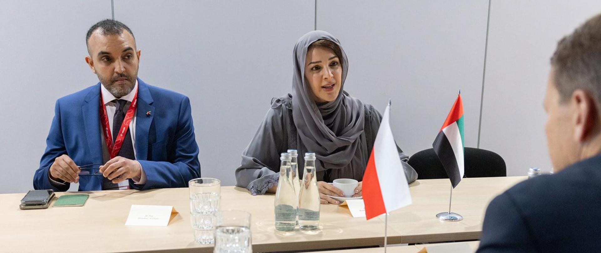 Wicepremier i minister spraw zagranicznych Radosław Sikorski odbył rozmowę z minister stanu ds. współpracy międzynarodowej Zjednoczonych Emiratów Arabskich, Reem Al-Hashimy.