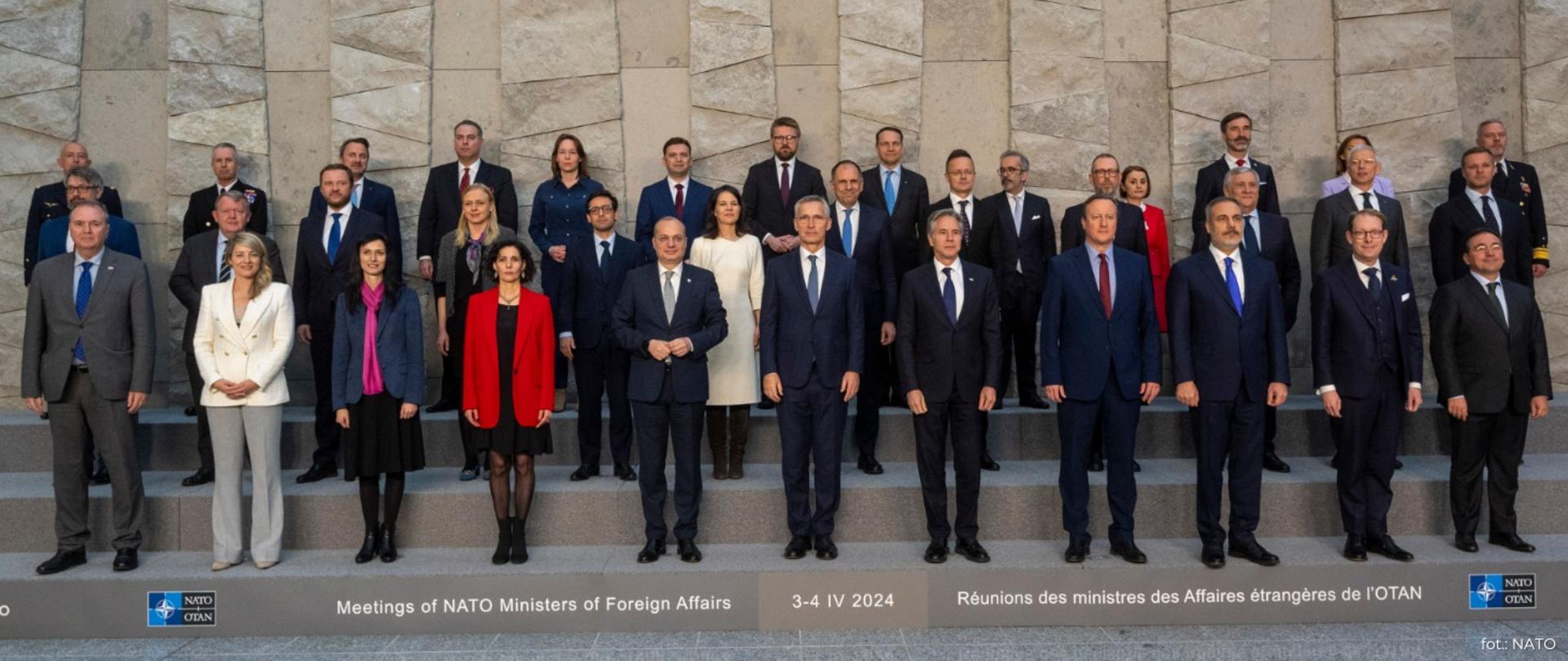 Spotkanie ministrów spraw zagranicznych państw NATO